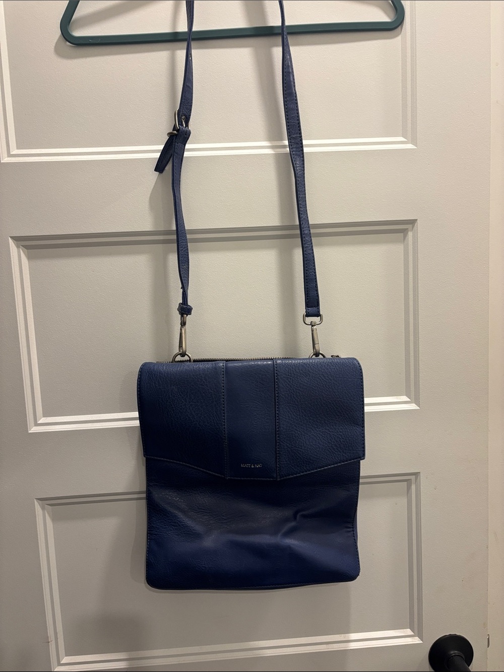 Matt & Nat Deep Navy Crossbody Bag